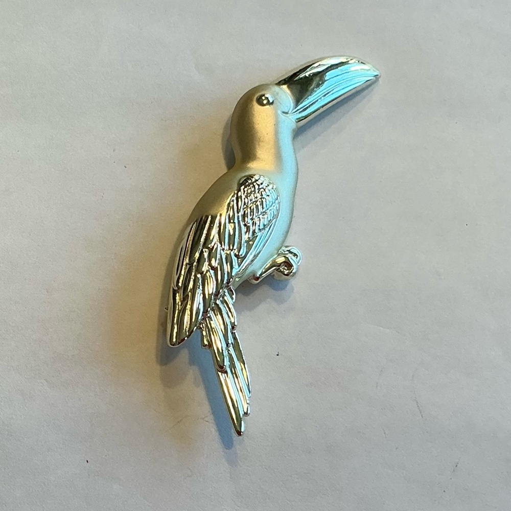 Vintage Toucan Goldy Silver Coloured Bird